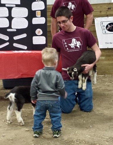 2016 IDGA Youth Ambassador outreach at Hansen Center Ag Day